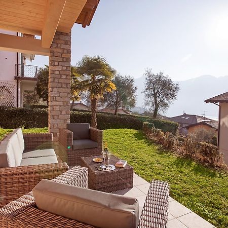 Ossuccio Grande C Home With Pool Sleeps 12 By Italian Apartments Côme Extérieur photo