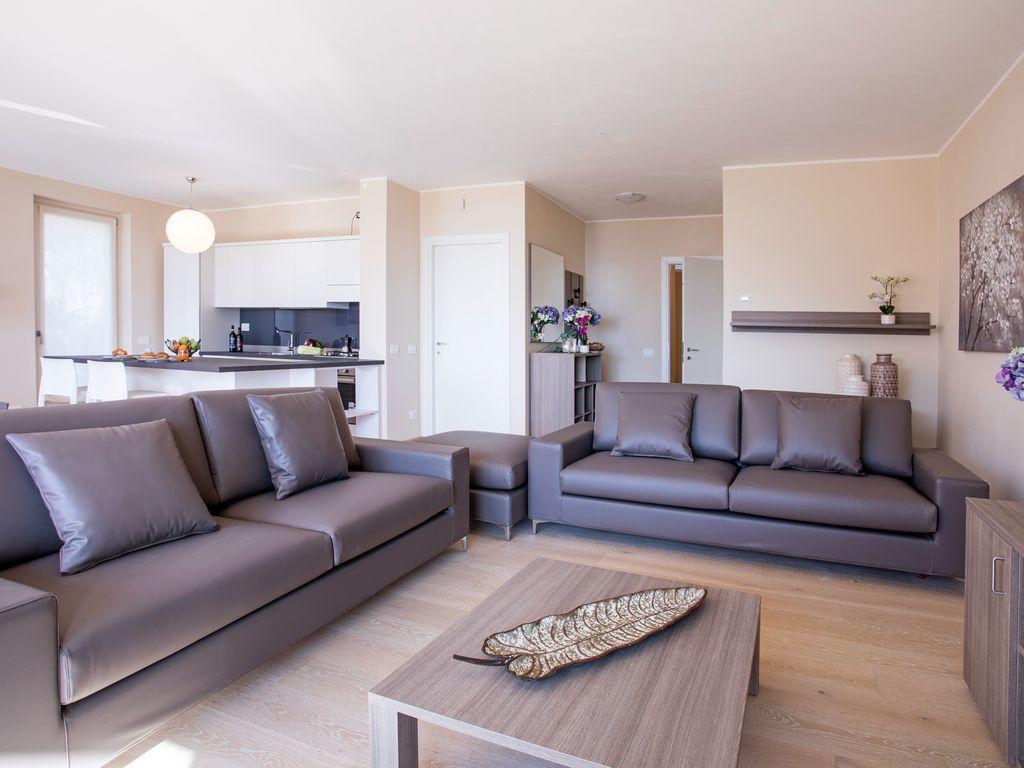 Ossuccio Grande C Home With Pool Sleeps 12 By Italian Apartments Côme Extérieur photo