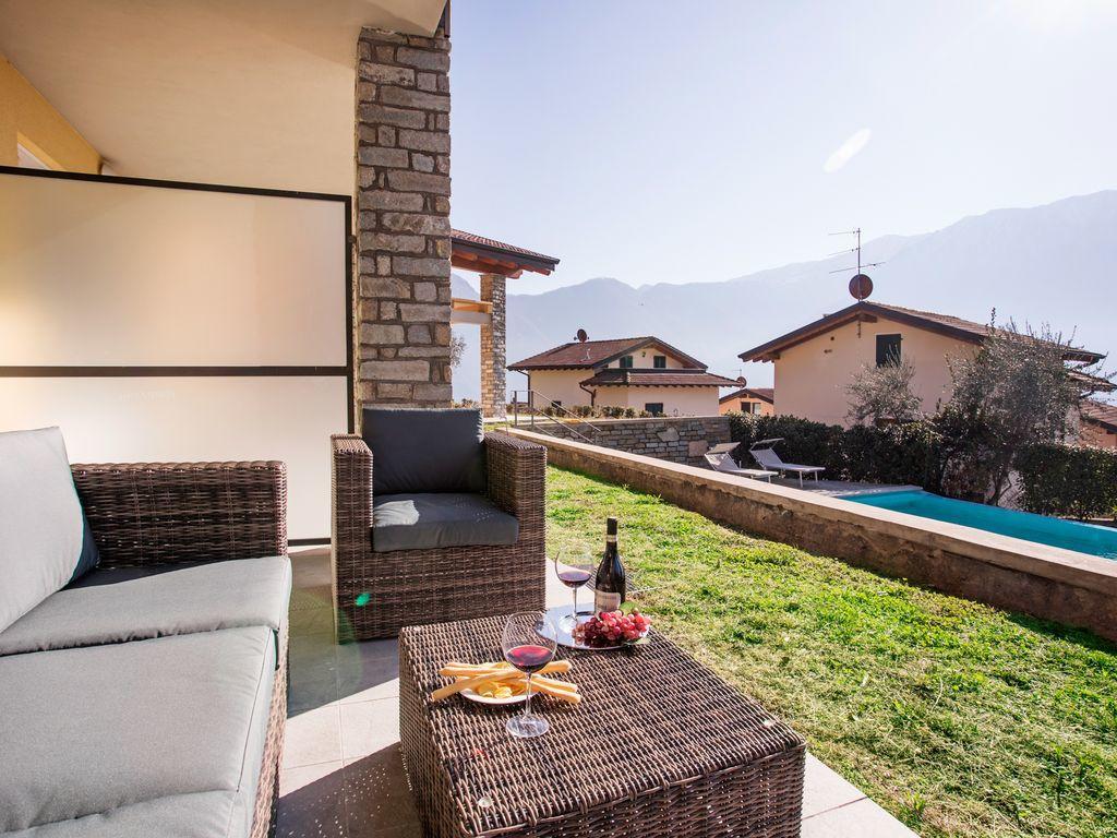 Ossuccio Grande C Home With Pool Sleeps 12 By Italian Apartments Côme Extérieur photo