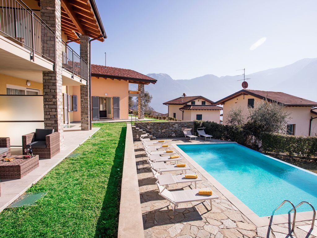 Ossuccio Grande C Home With Pool Sleeps 12 By Italian Apartments Côme Extérieur photo