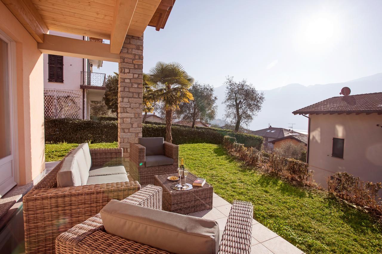 Ossuccio Grande C Home With Pool Sleeps 12 By Italian Apartments Côme Extérieur photo