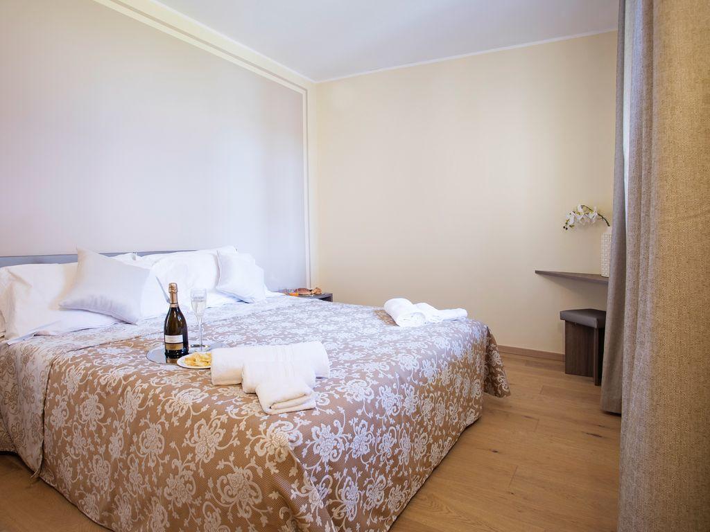 Ossuccio Grande C Home With Pool Sleeps 12 By Italian Apartments Côme Extérieur photo